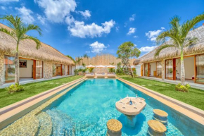Villa El Gaucho: Brand New 9BDR Prime Location